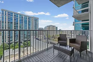 250 Pharr Rd NE, Atlanta, GA 30305 - Photo 16