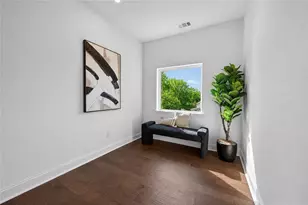 120 N Gwinnett St, Buford, GA 30518 - Photo 20