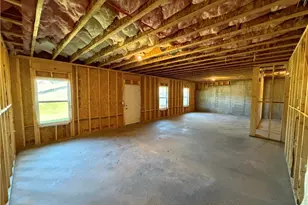 1096 Hawkins Creek Dr, Jefferson, GA 30549 - Photo 40