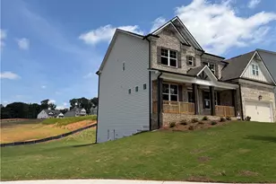 1096 Hawkins Creek Dr, Jefferson, GA 30549 - Photo 2