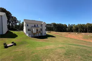 1096 Hawkins Creek Dr, Jefferson, GA 30549 - Photo 48