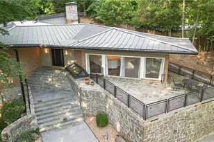 770 Kings Way NW, Atlanta, GA 30327 - Photo 2