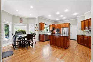 932 Grassmeade Way, Snellville, GA 30078 - Photo 16