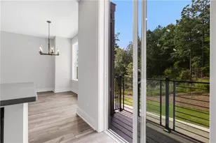 734 Urban Grange Wy, Suwanee, GA 30024 - Photo 10