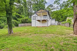 2215 Lang Dr SW, Atlanta, GA 30315 - Photo 32