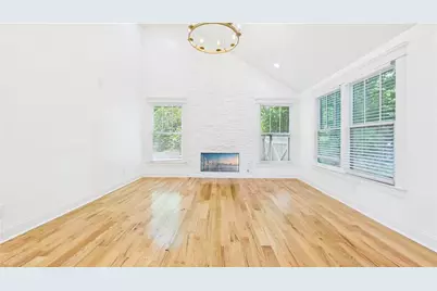 2215 Lang Drive SW, Atlanta, GA 30315 - Photo 8