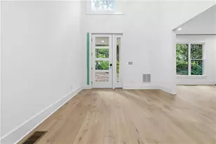 3196 Towerview Dr, Atlanta, GA 30324 - Photo 56
