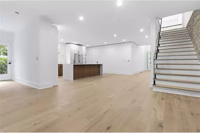 3196 Towerview Drive, Atlanta, GA 30324 - Photo 6