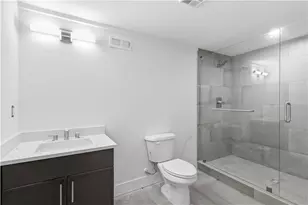 3196 Towerview Dr, Atlanta, GA 30324 - Photo 30