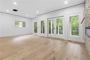 3196 Towerview Dr, Atlanta, GA 30324 - Photo 62