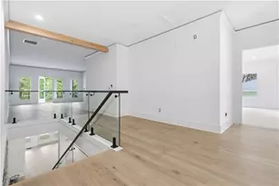 3196 Towerview Dr, Atlanta, GA 30324 - Photo 30