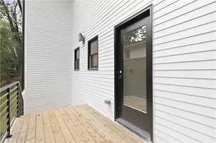 3196 Towerview Dr, Atlanta, GA 30324 - Photo 12