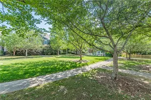 1645 Woodward Way, College Park, GA 30337 - Photo 6