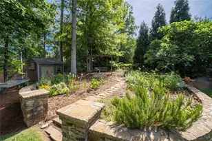 1018 Redfield Ln, Atlanta, GA 30338 - Photo 30