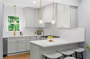 65 Roseclair Dr SE, Atlanta, GA 30317 - Photo 16