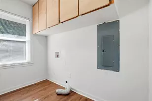 243 S Myrtle St, Winder, GA 30680 - Photo 24