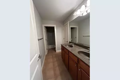 2074 Garrison Way NW, Atlanta, GA 30318 - Photo 34