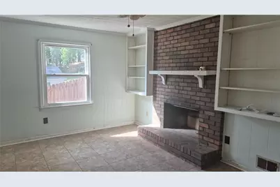 538 Cole Drive SW, Lilburn, GA 30047 - Photo 6