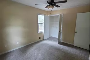 538 Cole Dr SW, Lilburn, GA 30047 - Photo 26