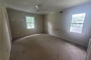 538 Cole Dr SW, Lilburn, GA 30047 - Photo 30