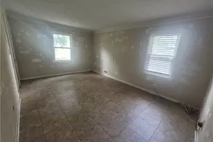 538 Cole Dr SW, Lilburn, GA 30047 - Photo 24