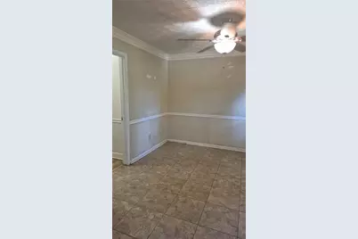 538 Cole Drive SW, Lilburn, GA 30047 - Photo 12