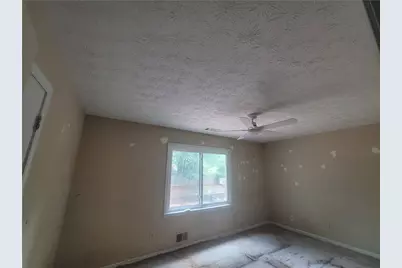538 Cole Drive SW, Lilburn, GA 30047 - Photo 28