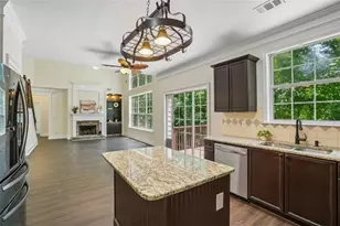 6815 Grand Magnolia Dr, Sugar Hill, GA 30518 - Photo 10