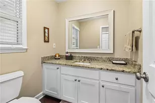1074 Wash Lee Dr SW, Lilburn, GA 30047 - Photo 10