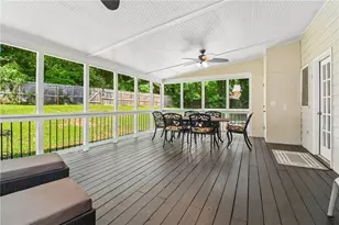 1074 Wash Lee Dr SW, Lilburn, GA 30047 - Photo 26