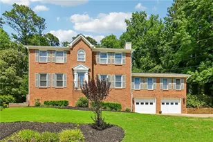 1074 Wash Lee Dr SW, Lilburn, GA 30047 - Photo 1