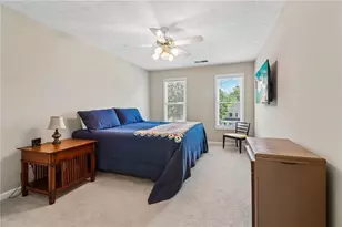 1074 Wash Lee Dr SW, Lilburn, GA 30047 - Photo 12