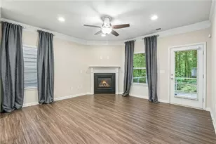 111 Hickory Village Cir, Canton, GA 30115 - Photo 6