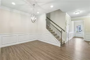 111 Hickory Village Cir, Canton, GA 30115 - Photo 4