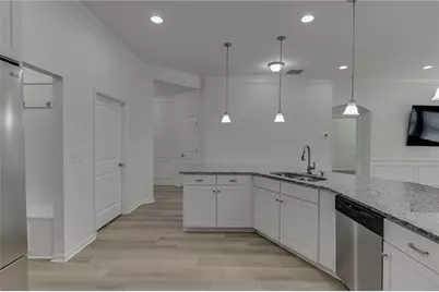 381 Eagles Bluff Way, Hoschton, GA 30548 - Photo 10