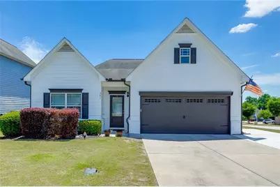381 Eagles Bluff Way, Hoschton, GA 30548 - Photo 1