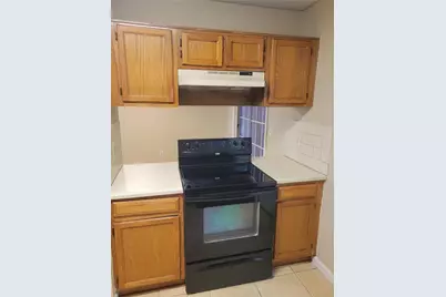 1060 Hillsborough Chase NW, Kennesaw, GA 30144 - Photo 6