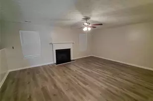 5573 Rock Lake Dr, Atlanta, GA 30349 - Photo 4