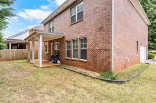 1128 Gateview Dr, Lawrenceville, GA 30046 - Photo 2