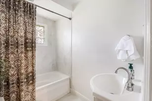799 Barnett St, Atlanta, GA 30306 - Photo 16