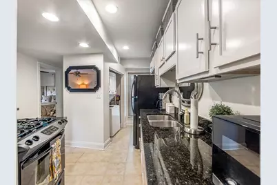 799 Barnett Street #8, Atlanta, GA 30306 - Photo 10