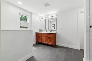 1095 Laurian Park Dr, Roswell, GA 30075 - Photo 30