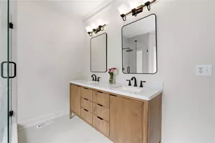 1095 Laurian Park Dr, Roswell, GA 30075 - Photo 16