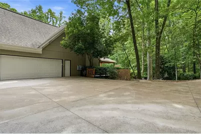 12880 Bucksport Drive, Roswell, GA 30075 - Photo 60