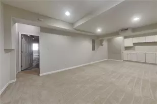 11195 Surrey Park Trail, Duluth, GA 30097 - Photo 18
