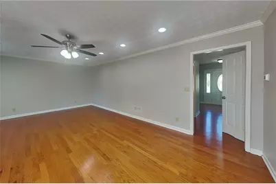 11195 Surrey Park Trail, Duluth, GA 30097 - Photo 6