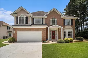 1900 Green Oak Circle, Lawrenceville, GA 30043 - Photo 4