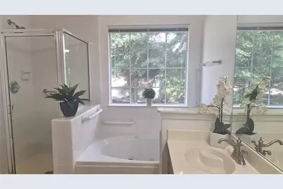 1900 Green Oak Circle, Lawrenceville, GA 30043 - Photo 22