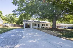 5933 Fieldstone Ct, Clermont, GA 30527 - Photo 1