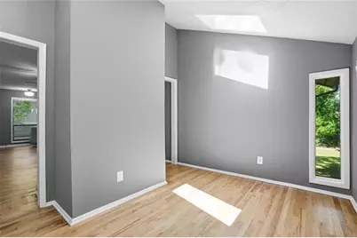 8740 Roswell Road #2G, Atlanta, GA 30350 - Photo 4
